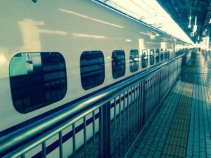 始発で出張、西の地へ