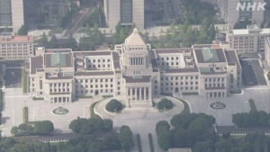 世の中の歪みが洗い出される